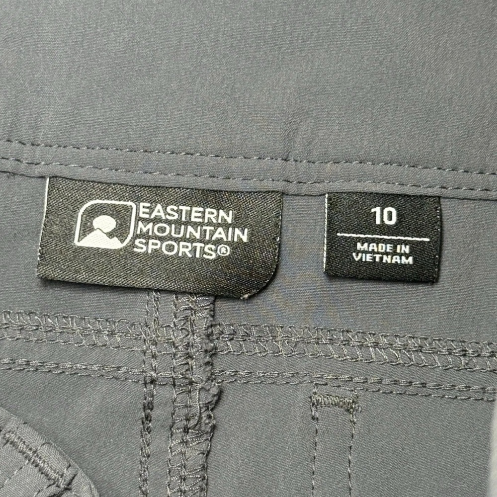 Eastern Mountain Sports Womens Hiking Shorts
10 Gray Pocket Lightweight Outdoor - Picture 4 of 4